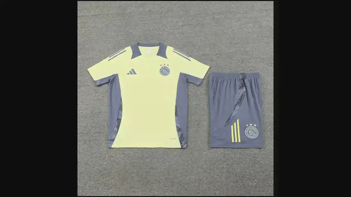 👉🏻⚽️ 2024/25 Ajax Adult Yellow Short Sleeve Training Kit ^ . ^#eredivisie#netherlands#uefa#fifa#