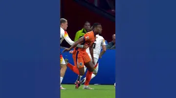 Ryan Gravenberch: Olé! 🕺👋 #nothinglikeoranje