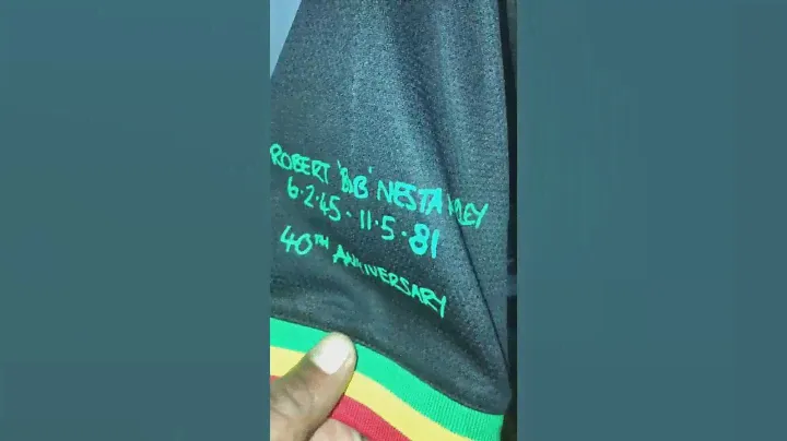 Maillot foot ajax bob Marley
