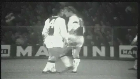 1971 (november 3) Ajax Amsterdam (Holland) 4-Olympique Marseille (France) 1 (Champions Cup)